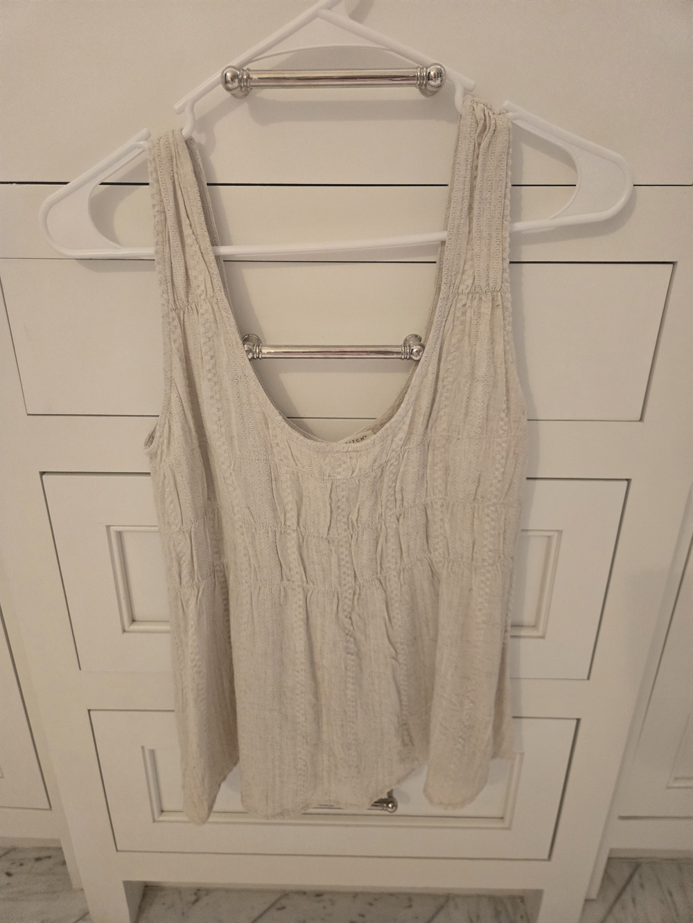 Linen Tank Small - Picture 3 of 4
